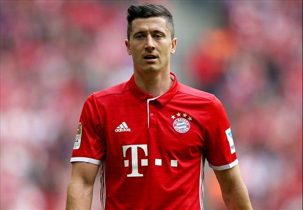 Ian McGarry reveals that Bayern Munich could swap Robert Lewandowski for Chelsea star Timo Werner.(imago Images)