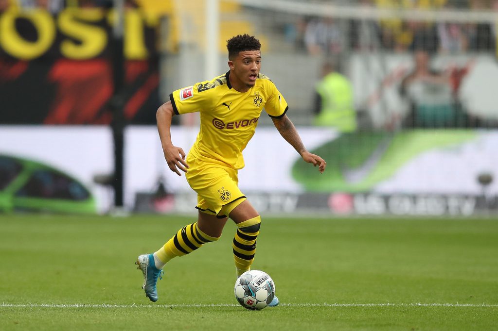 Transfer expert Fabrizio Romano has revealed that Chelsea and Liverpool have entered the race for Jadon Sancho.