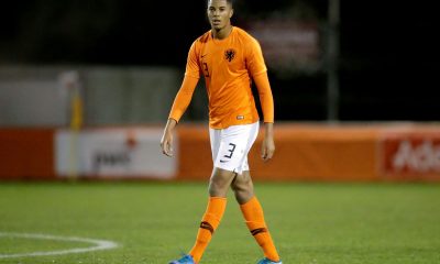 Xavier Mbuyamba during a match for the Netherlands youth team.