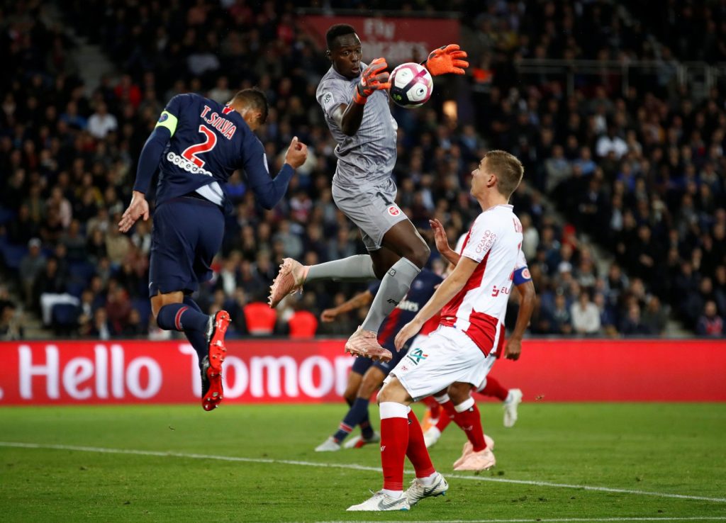 Chelsea have been handed a major boost in their efforts to land Edouard Mendy. Rennes are keen to bring in Alphonse Areola as his replacement.