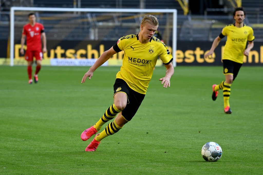 Chelsea have shown interest in signing Borussia Dortmund striker Erling Braut Haaland.