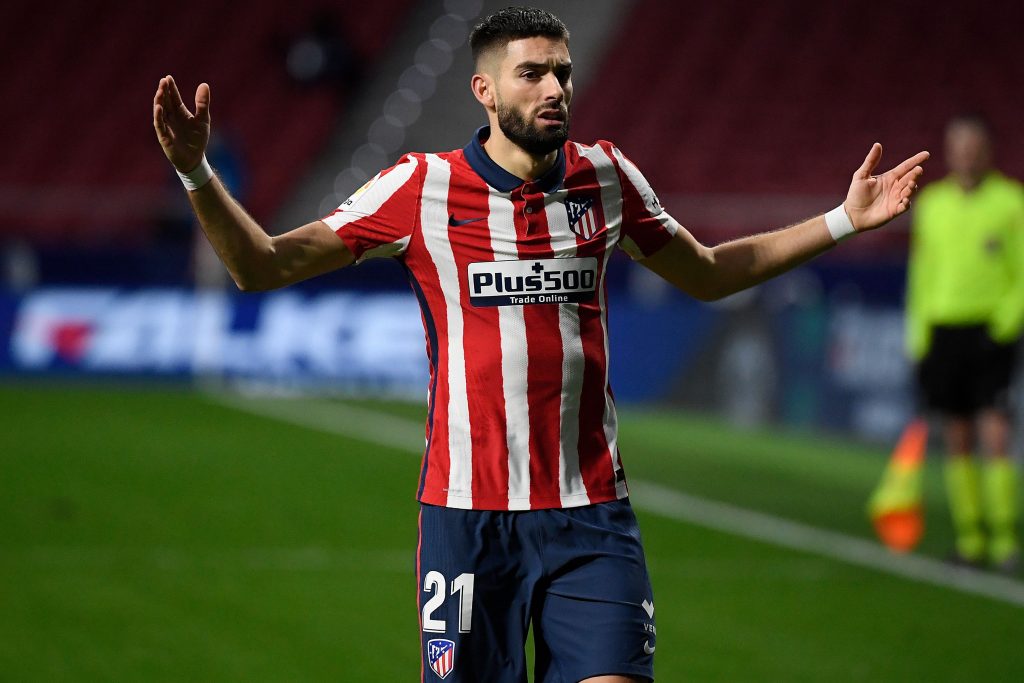 Reports: Chelsea show interest in Atletico Madrid star Yannick Carrasco.