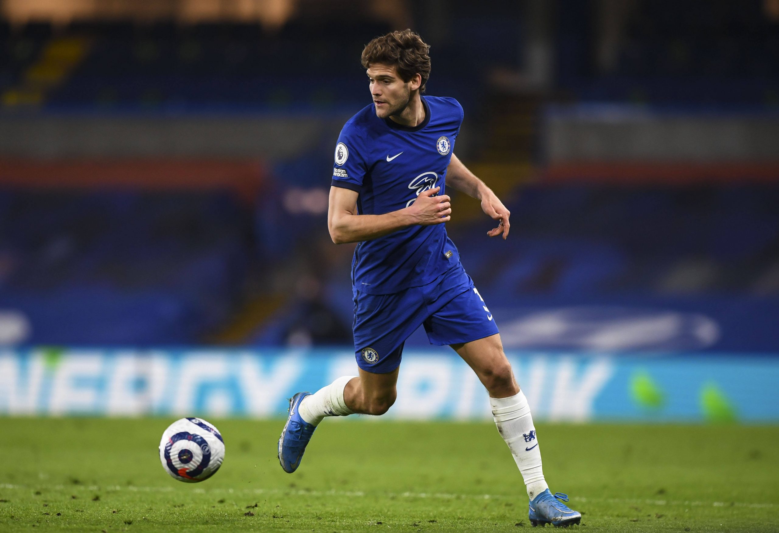 Transfer News: Barcelona to accelerate pursuit of Chelsea star Marcos Alonso.