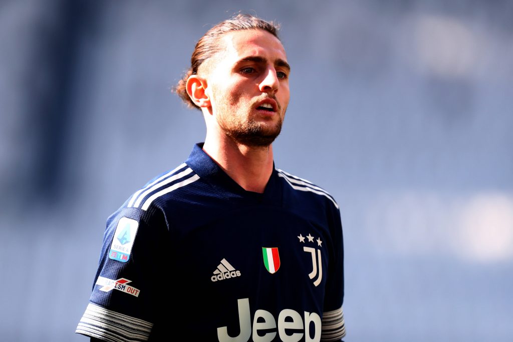 Transfer News: Chelsea to clash with Newcastle United for Adrien Rabiot of Juventus .
