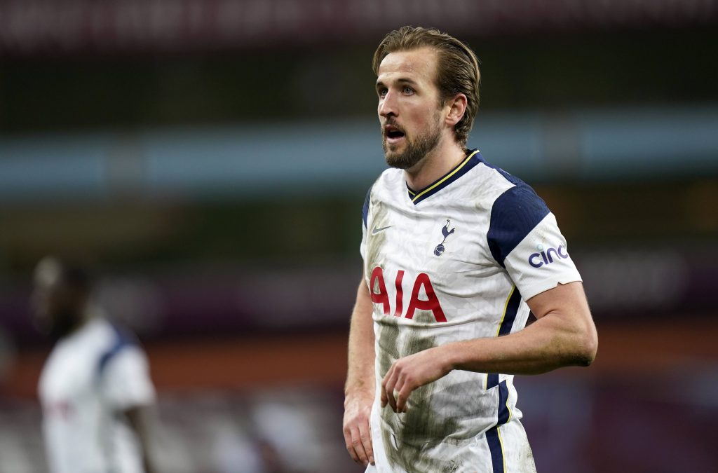 Harry Kane is one of the best strikers in the league and can strengthen Chelsea's attack massively.