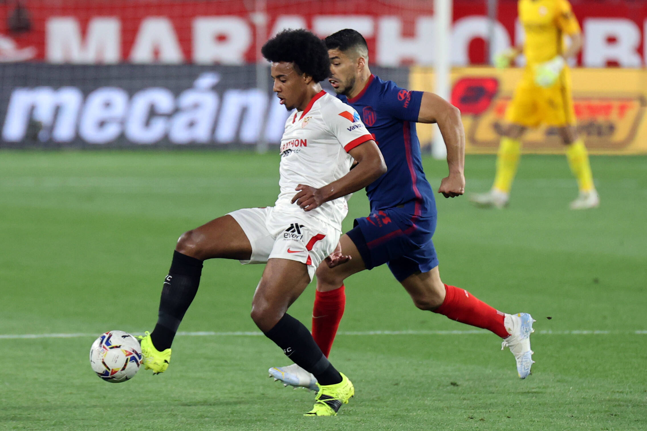 Price-tag of Chelsea target Jules Kounde to be influenced by Barcelona's interest.