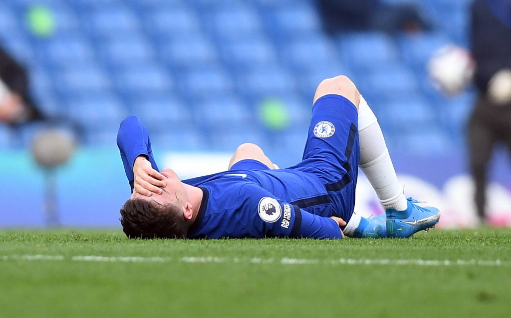 Chelsea midfielder Mason Mount suffers injury ahead of pivotal FIFA Club World Cup fixture. (imago Images)