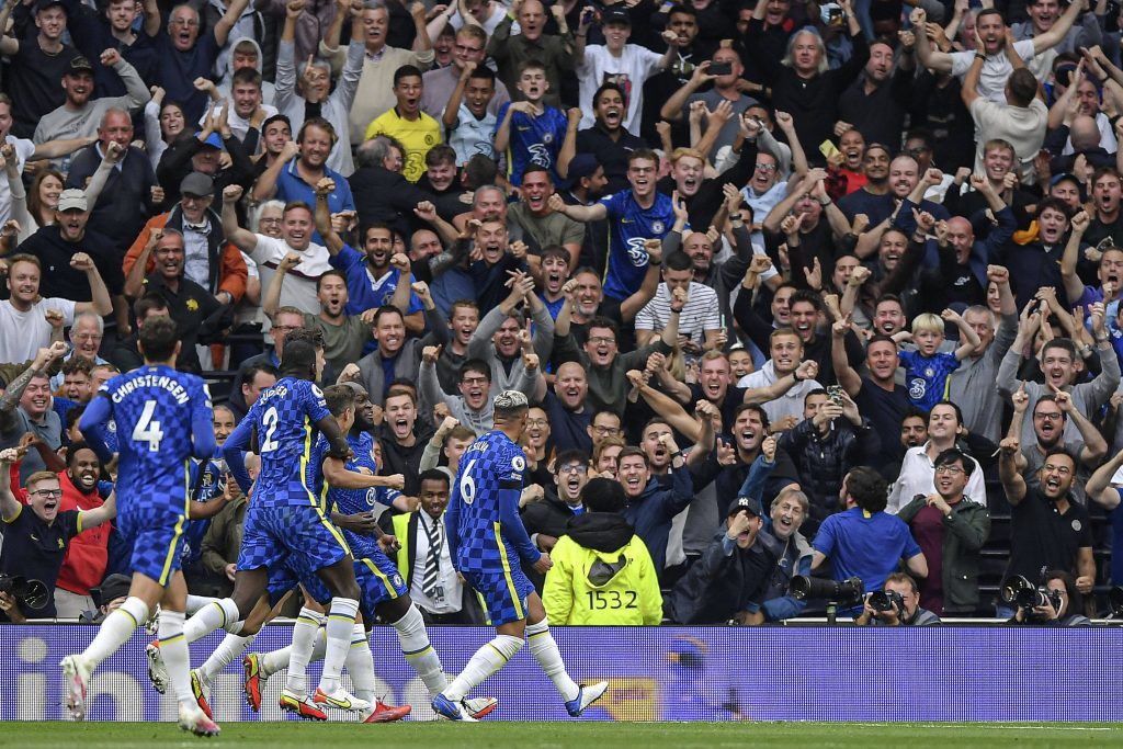 Chelsea end their win drought following their win against Leeds united
