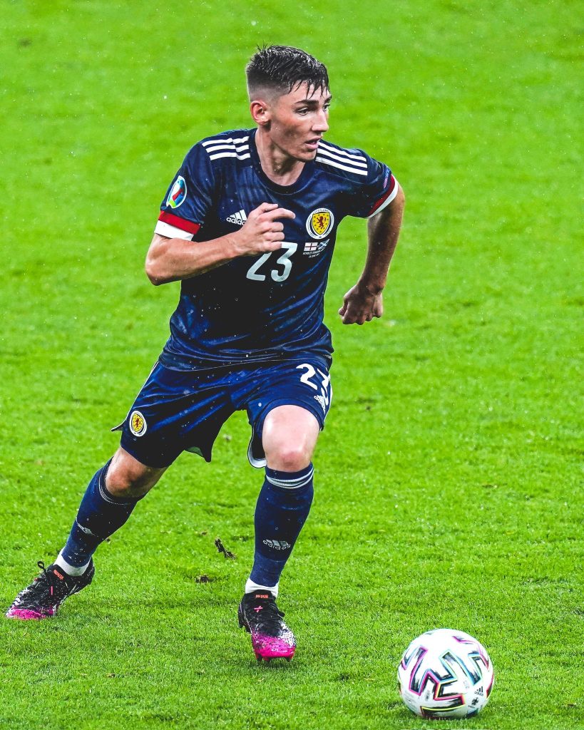 Chelsea fans react as Billy Gilmour stars for Scotland in late win over Israe