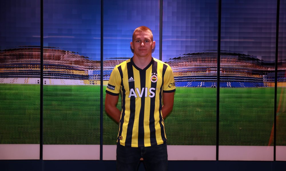 Chelsea, Fenerbahçe’nin yıldızı Attila Szalai için 20 milyon sterlinlik anlaşmaya vardı.