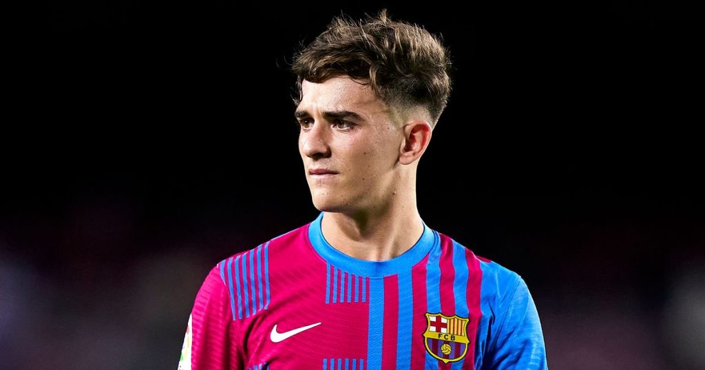 Transfer News: Gavi ready to pen new Barcelona contract amidst Chelsea interest.  (imago Images)
