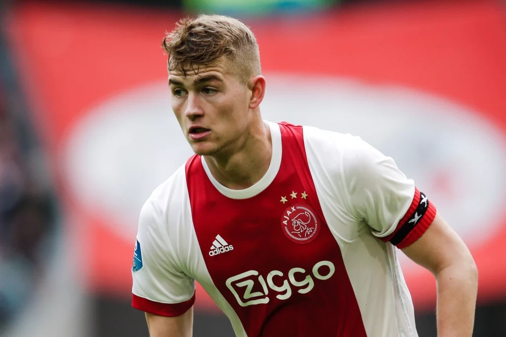 Transfer Update: Mino Raiola provides massive update on Juventus ace Matthijs de Ligt amidst links to Chelsea.   (Photo by Erwin Spek/Soccrates/Getty Images)