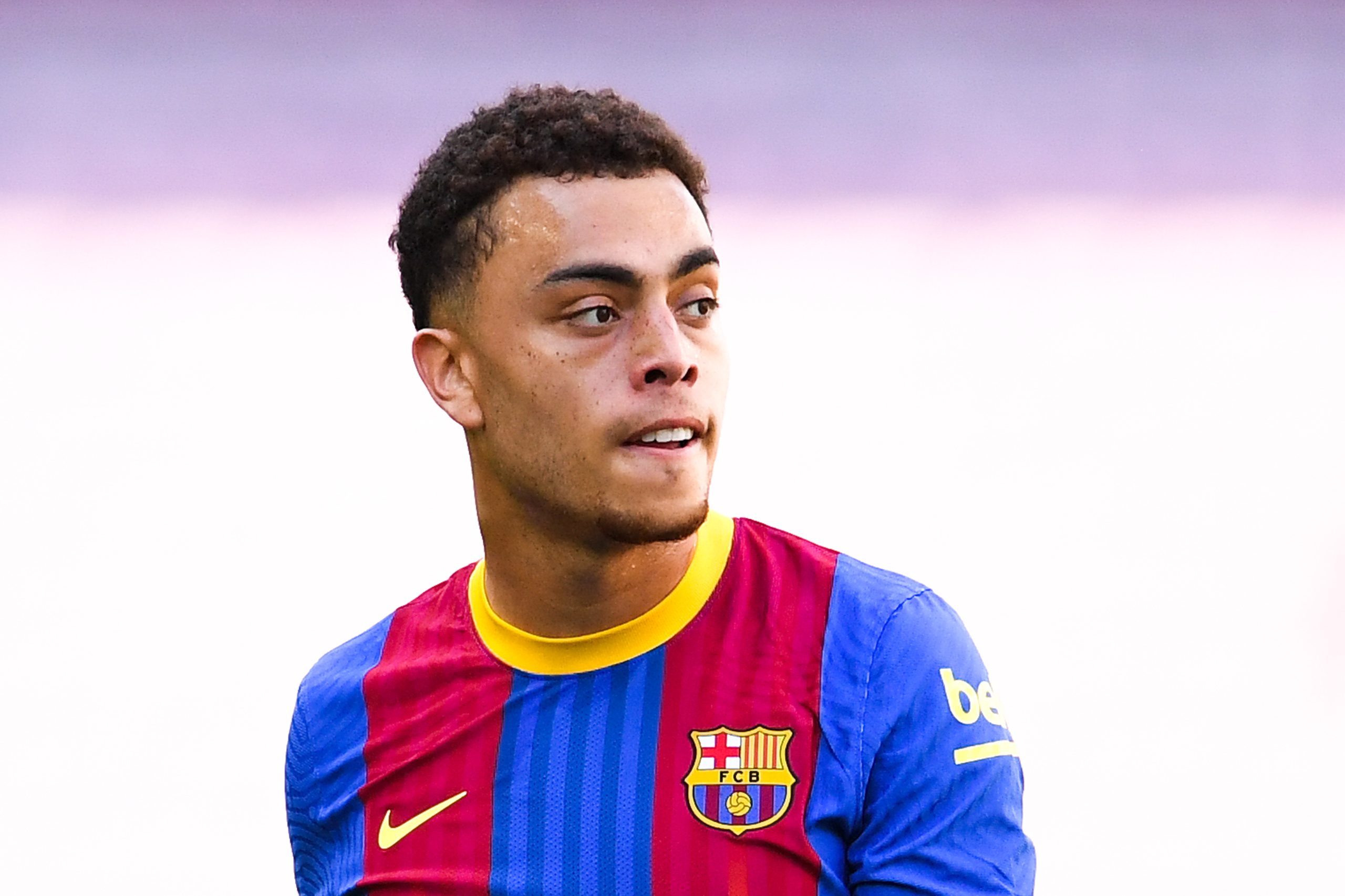 Agent of Chelsea target Sergino Dest admits he could leave Barcelona.