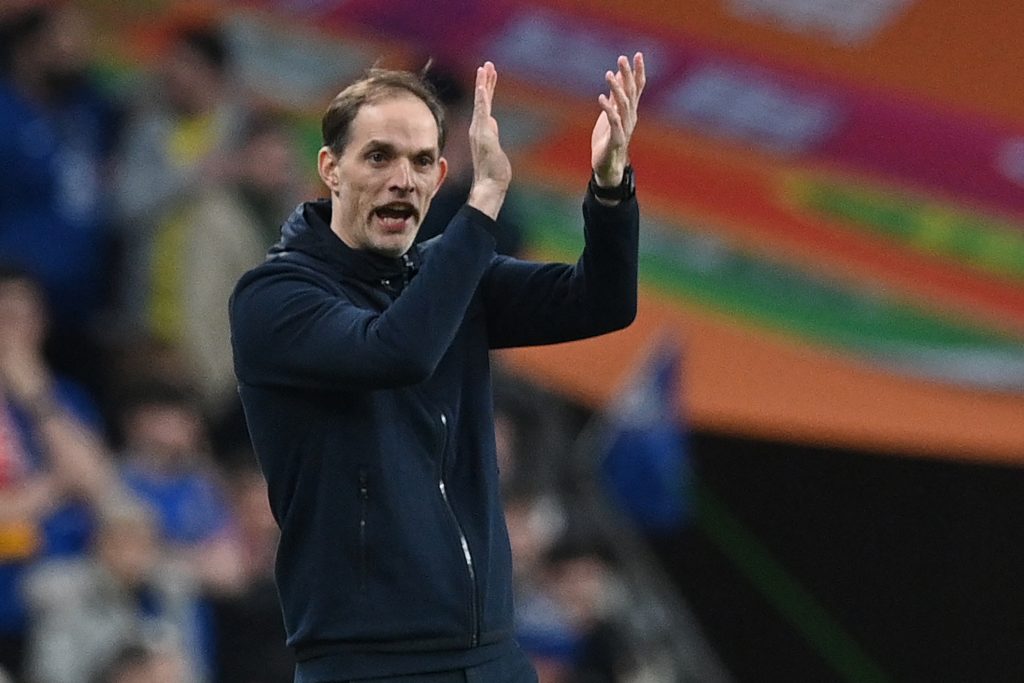 Man United make Chelsea coach Thomas Tuchel their primary managerial target.