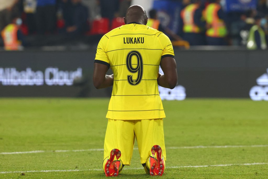 Fans ask for another chance for Lukaku at Chelsea.