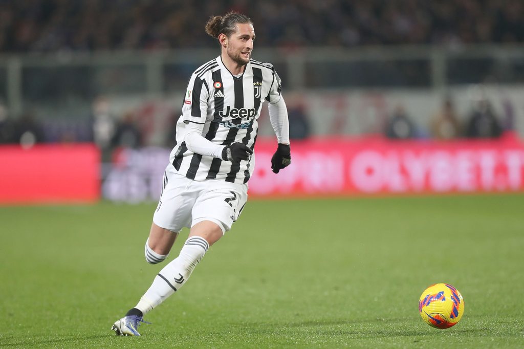 Transfer News: Chelsea leading Newcastle United in the race to sign Juventus midfielder Adrien Rabiot.