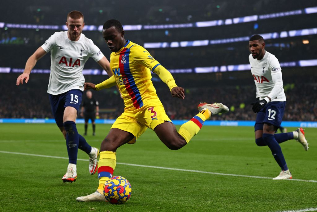 Transfer News: Chelsea battle Manchester City to sign Crystal Palace left-back Tyrick Mitchell.