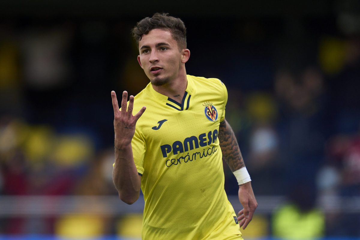 Chelsea have Villareal winger Yeremy Pino on their radar for the January transfer window. (Photo by Aitor Alcalde/Getty Images)