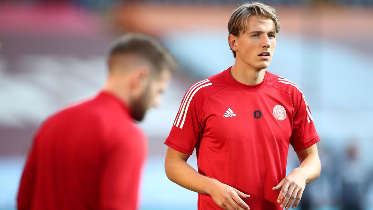 Chelsea are in the race to sign Sheffield United midfielder Sander Berge.