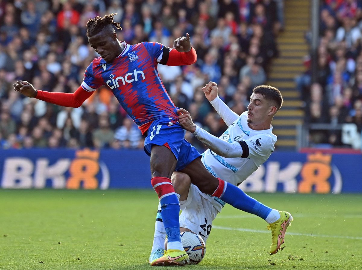 Zaha in the action against Chelsea. 