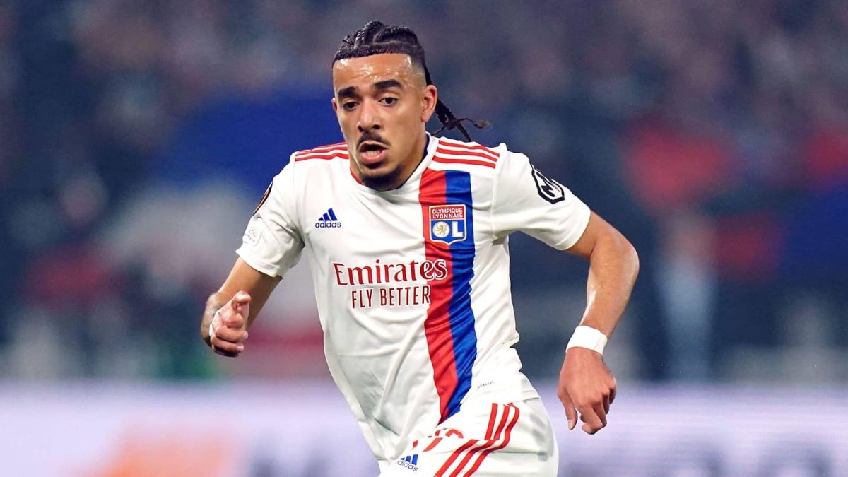 Chelsea to bid for Lyon right-back Malo Gusto as backup to Reece James.